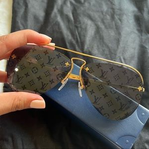 Louis Vuitton monogram sunglasses